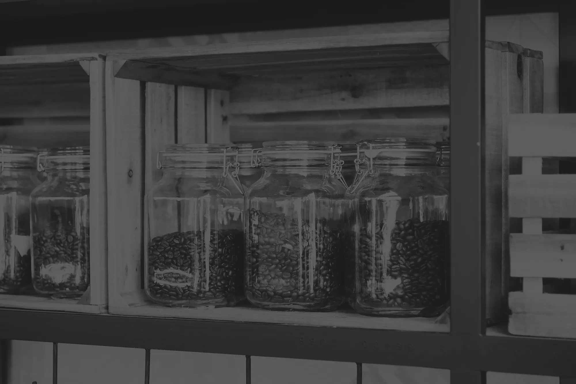 jar-coffee-beans-vintage-filtera Coffee Drip Bag Filter - Jack Runner Roastery Gayo Aurora Series Burgundy